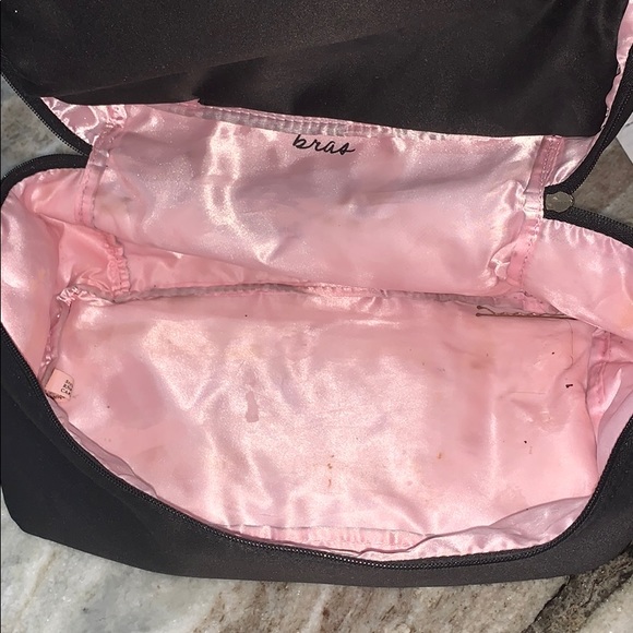 Victoria's Secret Travel Pouch - Picture 4 of 8